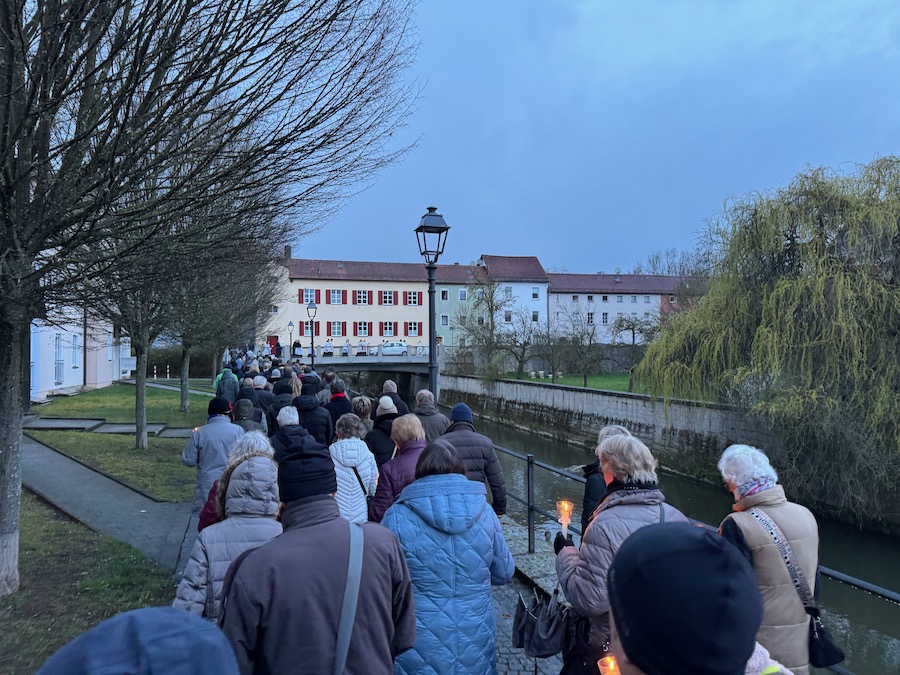 671 3 Kreuzweg